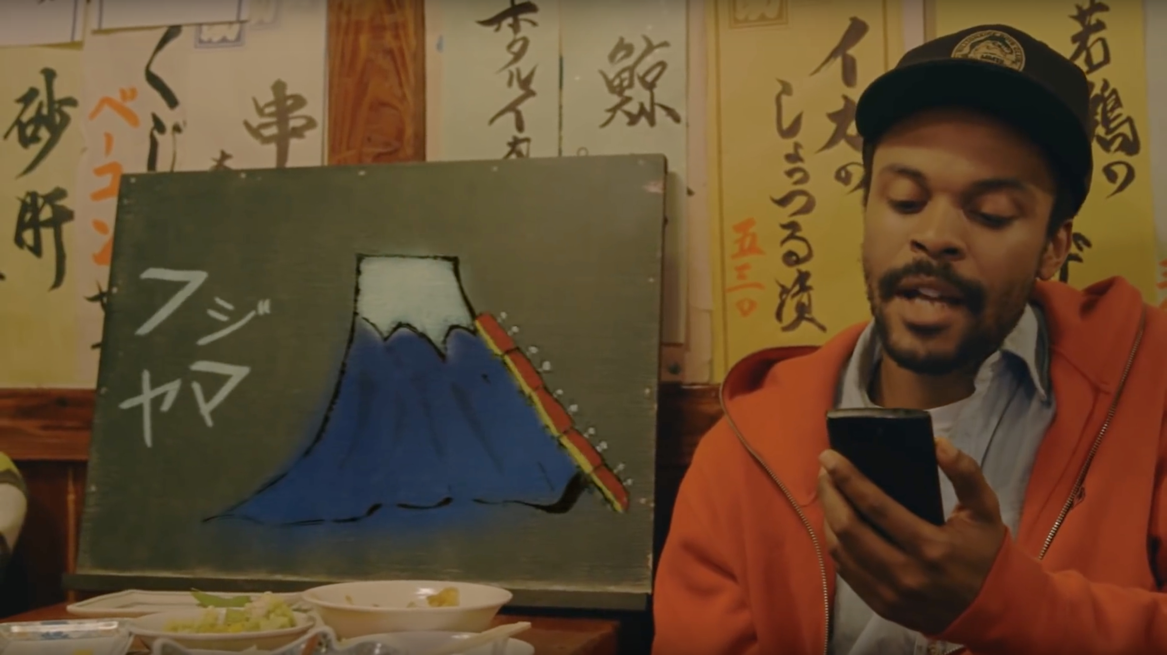 Google モバイル：さがそう。「ルームメイトだから」